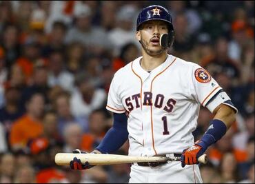 Carlos Correa gozó en cabina de sonido