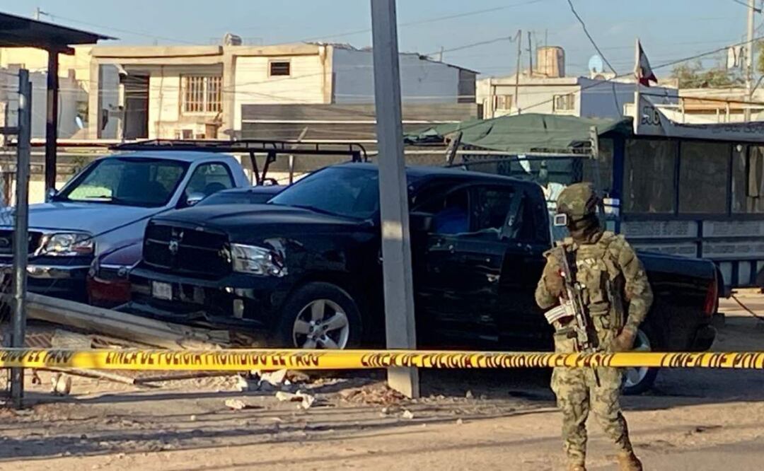 Detienen a 4 sujetos armados tras de una breve persecución en Sinaloa (22/04/2025). Foto: Especial