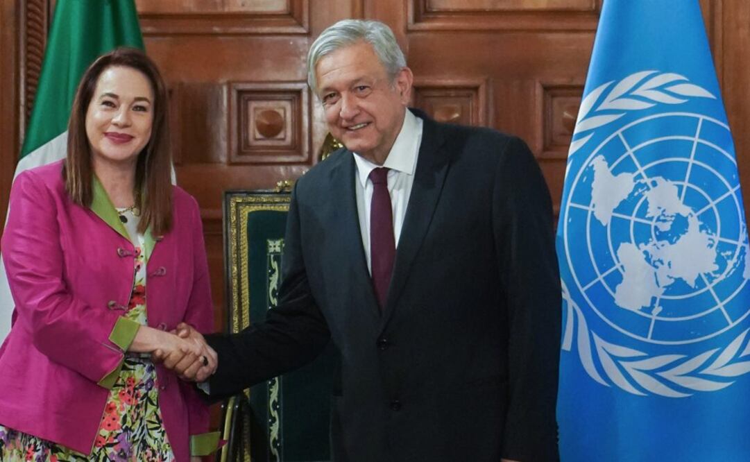 El presidente recibe a la presidenta de la Asamblea General de la ONU, María Fernanda Espinosa, en Palacio Nacional (Foto: @lopezobrador_/ Twitter)