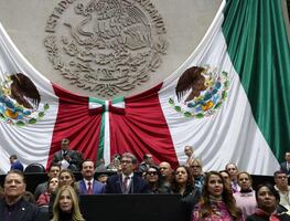 Diputados aprueban reforma para prohibir emisión de tarjetas de crédito y débito sin consentimiento; pasa al Senado