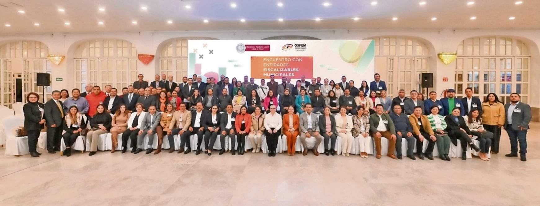 Alcaldes, titulares de OIC, de los Sistemas DIF, entre otros, acudieron al encuentro organizado por el OSFEM. Foto: ESPECIAL