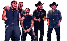 Grupo Frontera pone ritmo a fiestón del "Tri"