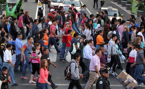 Opiniones políticas, ser mujer y la apariencia; principales motivos de discriminación en CDMX
