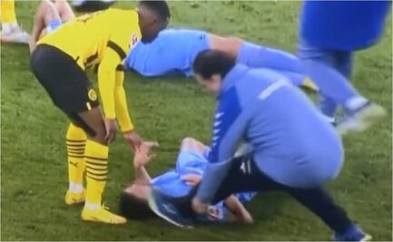 VIDEO: Médico patea a jugador lesionado en la Bundesliga
