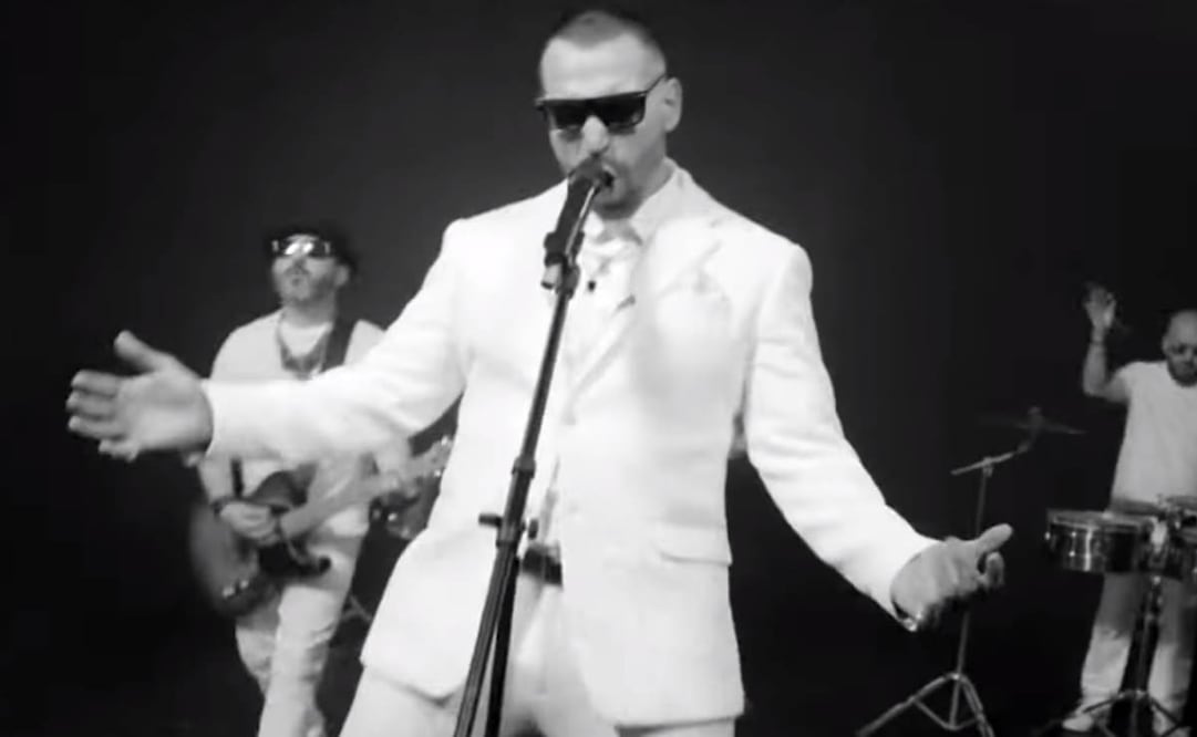 Rafael Amaya regresa a la música con el mexican ska.