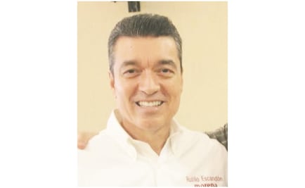 Ni se inmuta don Rutilio ante la transición