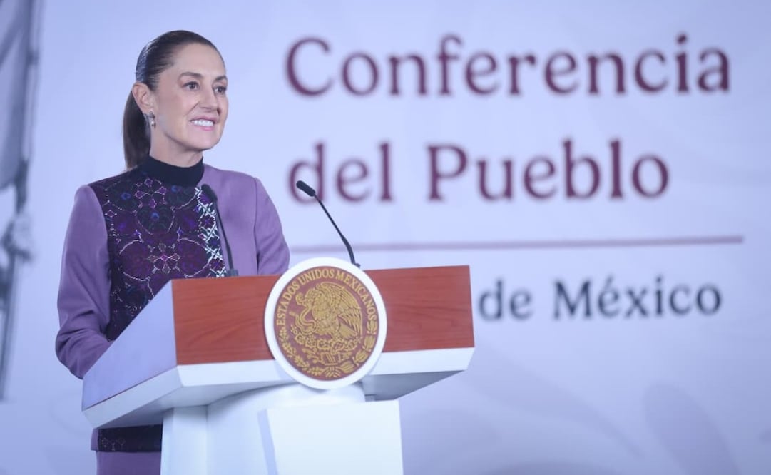 La presidenta Claudia Sheinbaum en la “Mañanera del Pueblo” del 25 de agosto de 2026 en Palacio Nacional. Foto: Luis Camacho/ EL UNIVERSAL