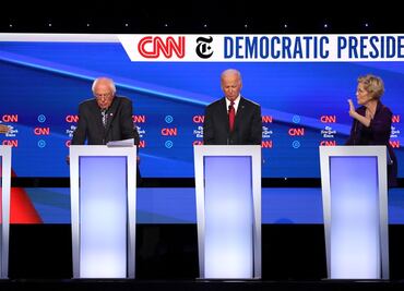 Ataques a Warren y juicio político contra Trump marcan debate demócrata