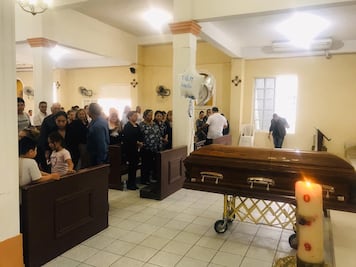 Dan último adiós a secretario de gobierno de Guasave asesinado con arma blanca