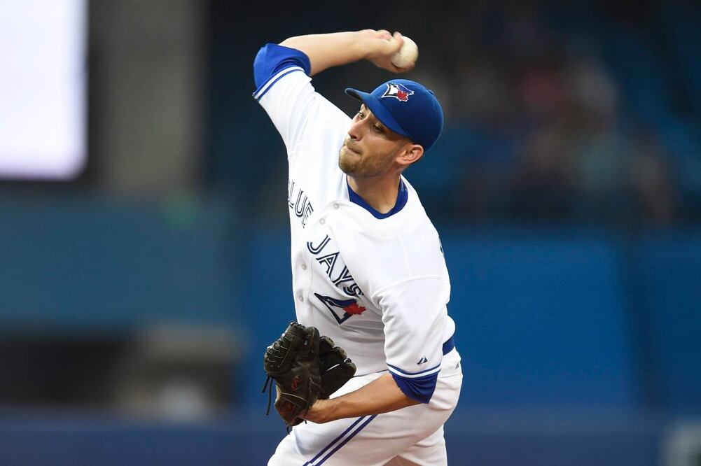 Marco Estrada trabajó siete innings en los que aceptó cinco hits y dos carreras (FRANK GUNN. AP)