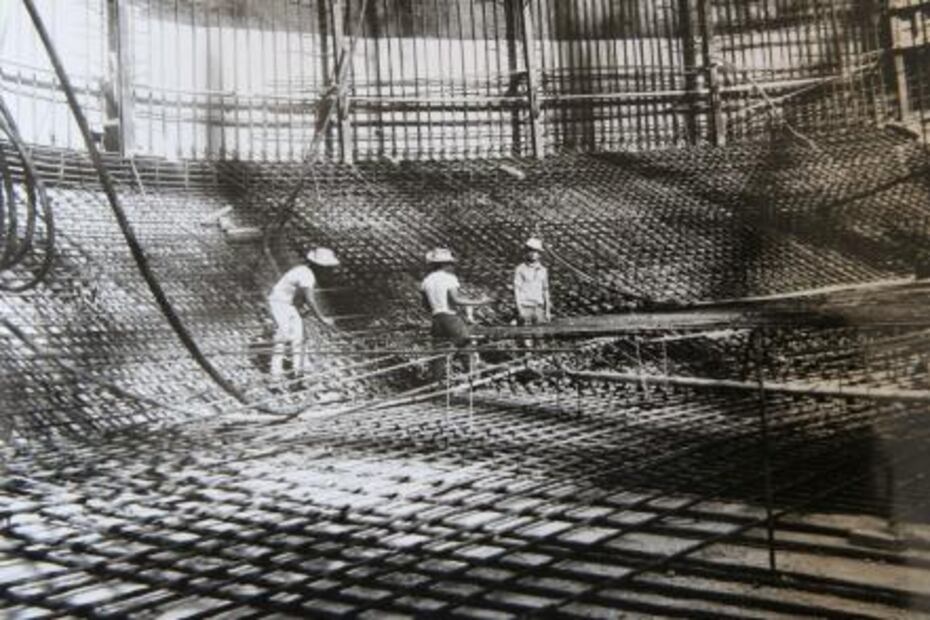 La estación que es conocida por el domo de una plaza de toros