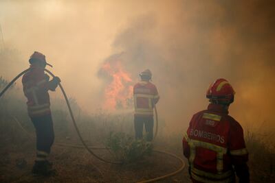 Tras controlar devastador incendio, Portugal busca explicar la tragedia