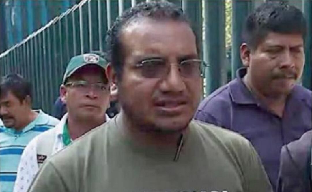 In the conversation, presumably held with his wife, Rosales tells her that when they are touring the country they spend all their time in marches and meetings with organizations that have shown solidarity. (Photo: Archive/El Universal)      