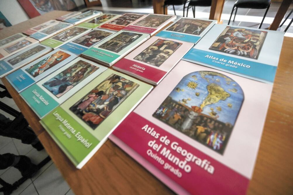 En contra. Las materias incluyen contenidos “de moda” sin saber cómo funcionarán, advierten expertos. Foto/ARCHIVO EL UNIVERSAL