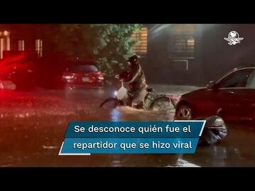 Repartidor hispano desafía al huracán 'Ida' y se vuelve viral; lo buscan para recompensarlo