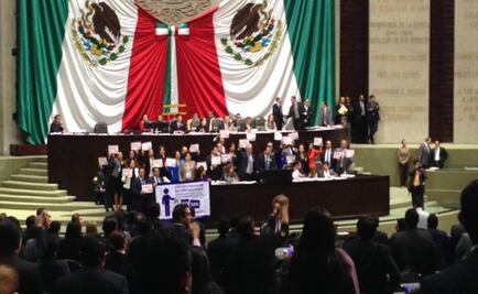 PRI y PAN se enfrentan por IVA fronterizo