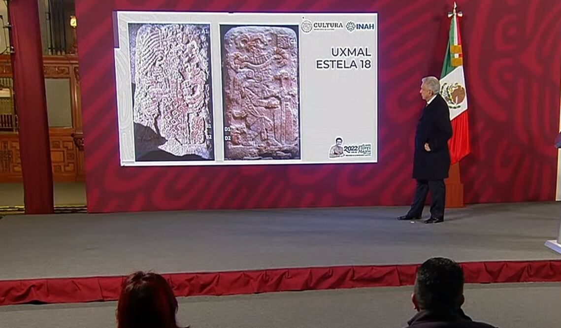 En una cara de la estela se ubica una deidad femenina, de ojos grandes, que puede estar vinculada con la muerte y del otro lado corresponde una deidad masculina. Foto: especial