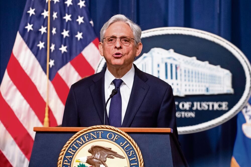 Merrick Garland, fiscal general estadounidense, durante una conferencia de prensa, en Washing- ton, sobre acciones contra la cadena de suministrodel precursor del fentanilo. Foto: EFE