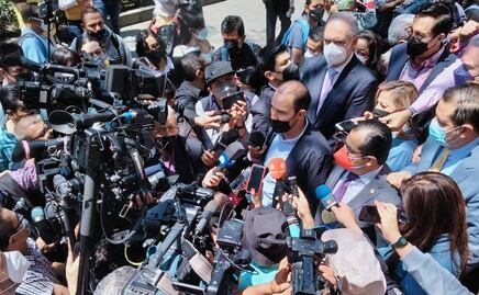 Oposición recurre a la SCJN para frenar "decretazo" que permite promover revocación de mandato