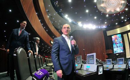 Mauricio Farah, secretario General de la Cámara de Diputados, renuncia a su cargo