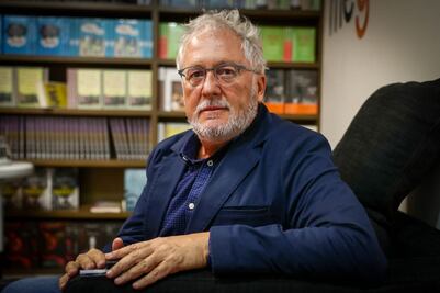 "Llevar un diario es un ejercicio para no autoengañarse nunca": Héctor Abad Faciolince