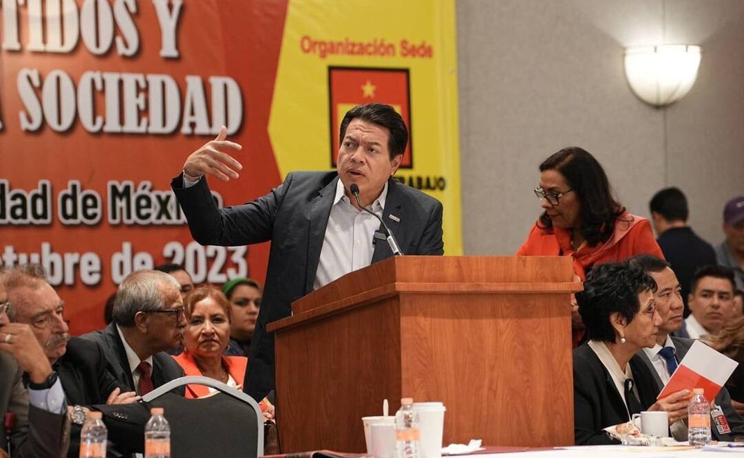 Líder nacional de Morena, Mario Delgado en conferencia de prensa. Foto: Especial