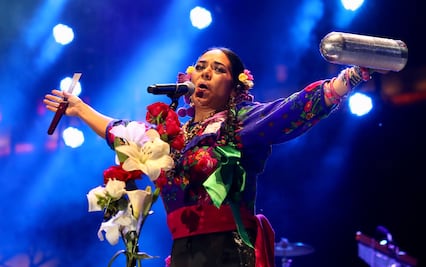 Lila Downs respalda al reggaetón y abre la puerta a una colaboración con Cachirula