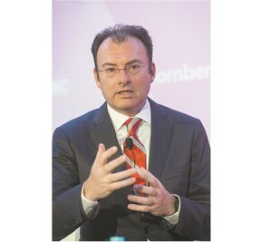 Implicados por Lozoya recha zan acusaciones