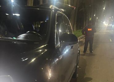 David Faitelson sufre accidente vial en Iztapalapa provocado por bache; exige reparación de daños a Clara Brugada