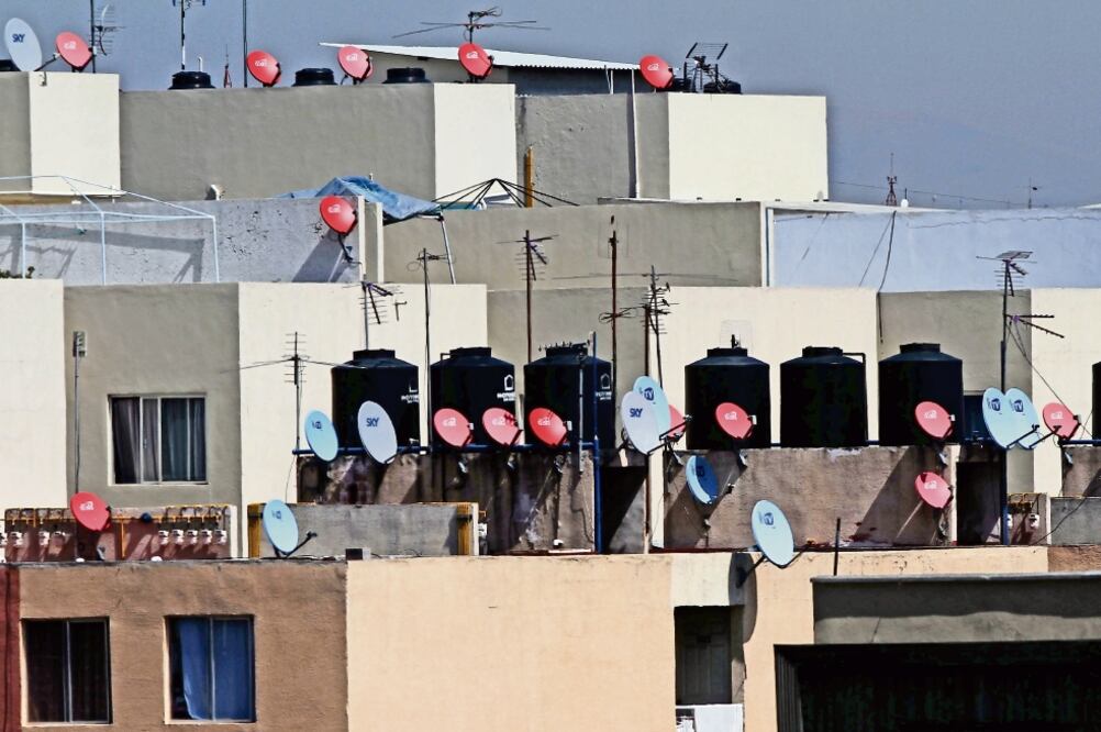 De acuerdo con el IFT, 55 de cada 100 hogares en México cuenta con TV de paga. Chiapas, Edomex y Puebla tienen el menor alcance de este servicio (ARCHIVO EL UNIVERSAL)