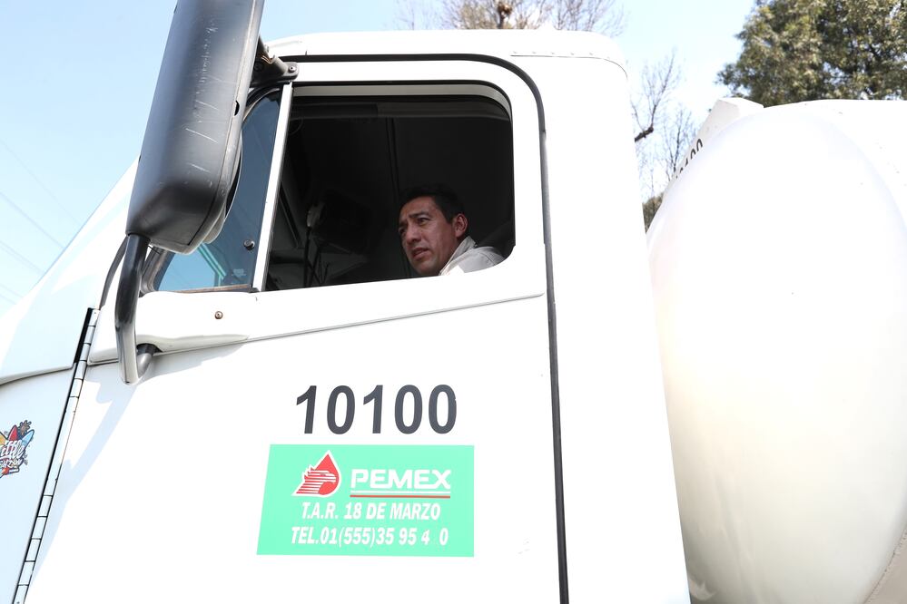 ¿Qué licencia se necesita para ser conductor de pipa de AMLO?