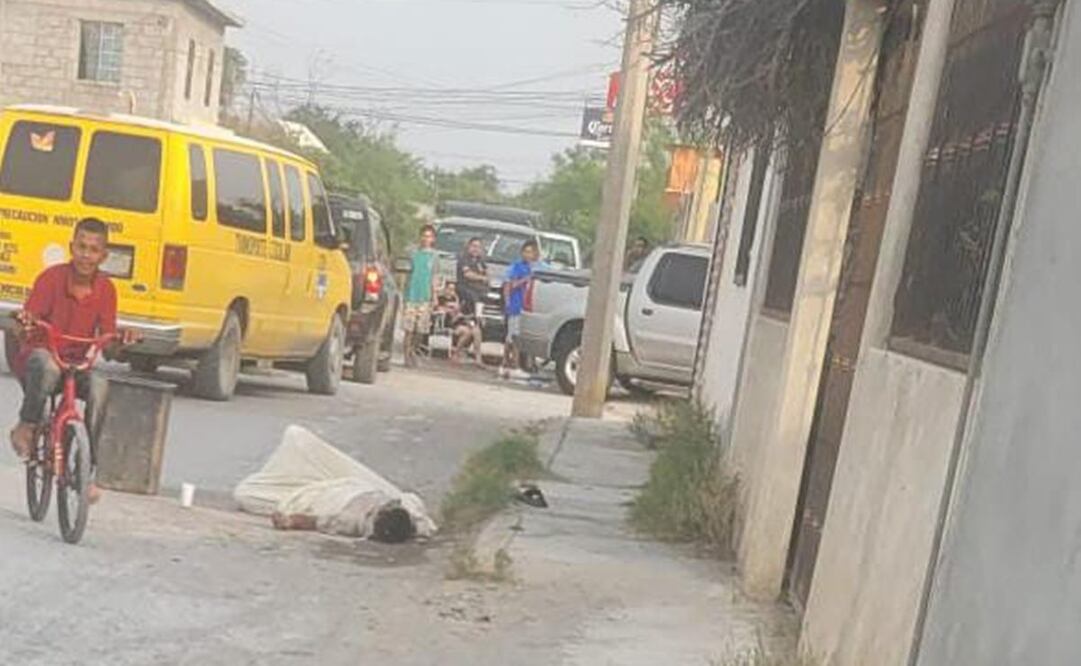 Al arribar las autoridades, detectaron que ambos hombres estaban vivos, uno de ellos en estado de ebriedad. Foto: especial