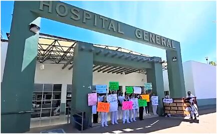 Trabajadores del IMSS-Bienestar en Zacatecas protestan por falta de contrato; revelan que no hay insumos ni medicamentos