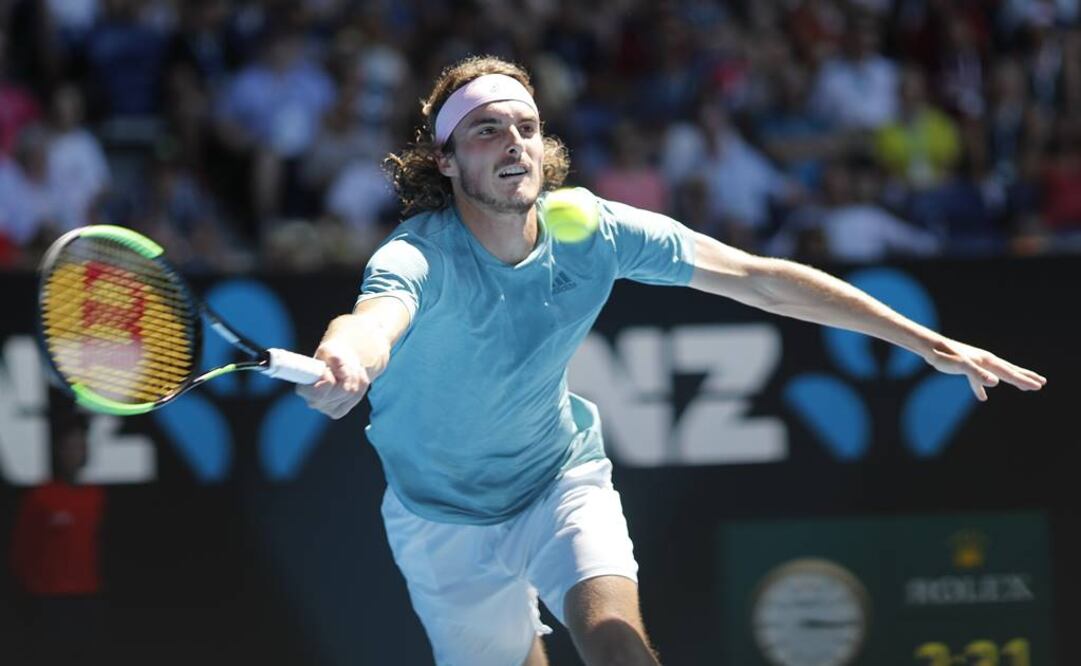 Stefanos Tsitsipas en el Abierto de Australia. FOTO/REUTERS