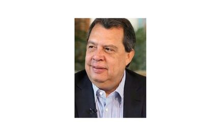 Critican a ex gobernador de Guerrero por tuits sobre los 43