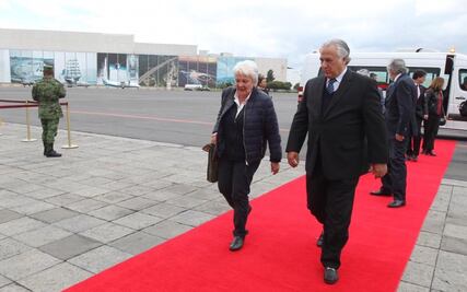 Llega vicepresidenta de Uruguay para investidura de AMLO