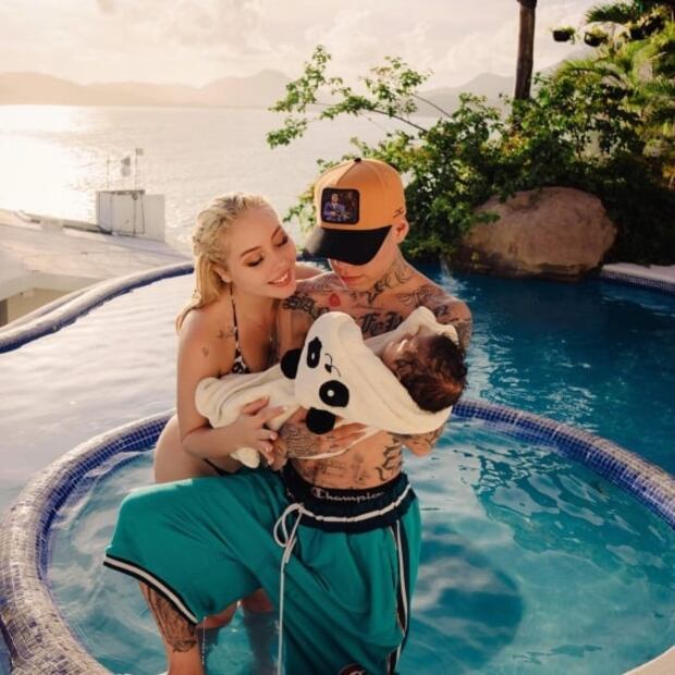 Así fue la transformación física de Maya Nazor, novia de Santa Fe Klan, con el paso de los años