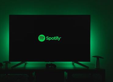 Demandan a Spotify por inflar con bots cifras de reproducciones de canciones