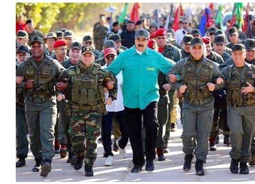 Jefes militares expresan su apoyo a Maduro y rechazan alzamiento
