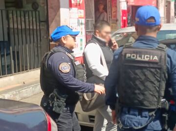 Detienen a mujer por agredir a madre de su pareja en alcaldía Cuauhtémoc; víctima asegura sufrir violencia