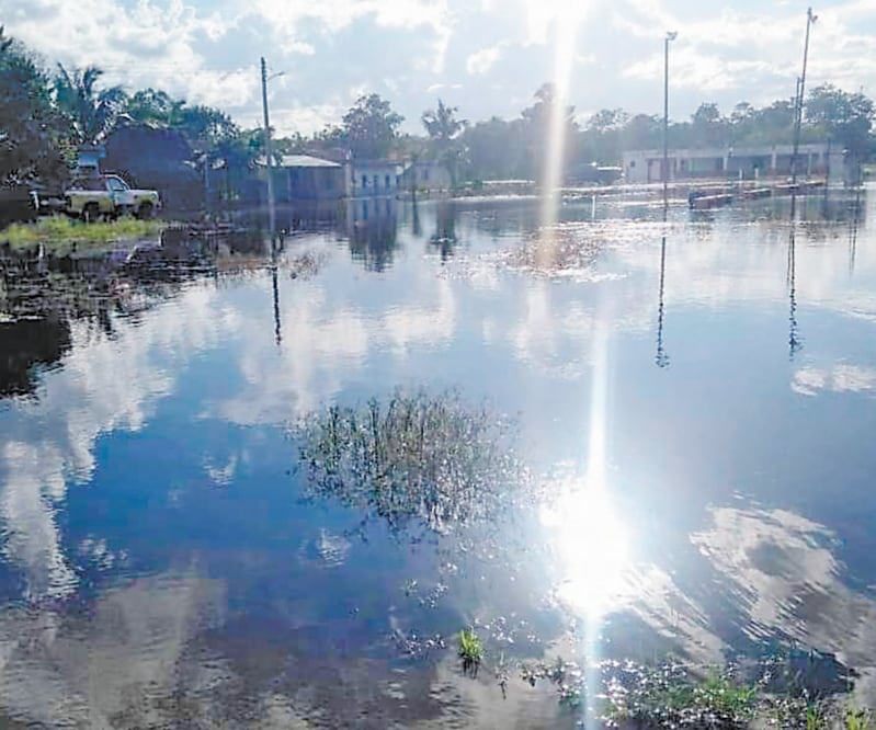 Hasta ahora se han desaguado 23 millones de litros de agua en los fraccionamientos Santa Fe y Las Américas, informaron autoridades. Foto: ESPECIAL