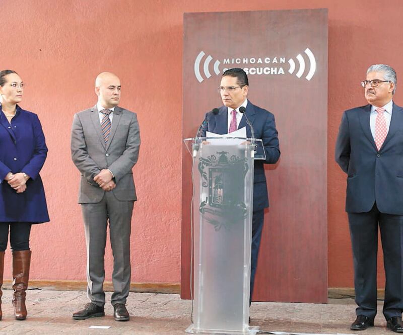 El mandatario Silvano Aureoles agradeció al presidente Andrés Manuel López Obrador el acuerdo para cubrir los adeudos al magisterio.