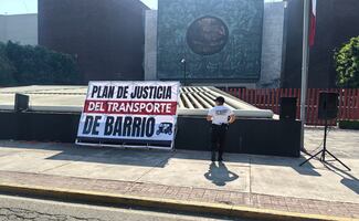 Mototaxistas protestan en San Lázaro; exigen regularización y acceso a seguridad social