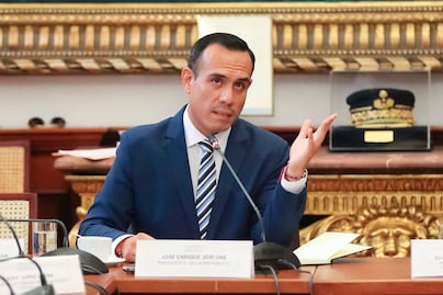 Presidencia de José Jerí en peligro; Congreso debate censura a menos de 2 meses de elecciones