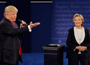 Peso mexicano gana pero recorta avance al terminar debate EU