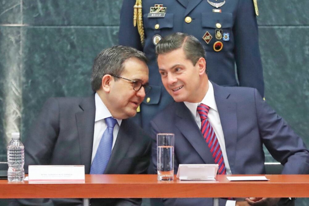 El presidente Enrique Peña Nieto aseguró que México registra un alto crecimiento económico gracias a las reformas implementadas en el país (LUCÍA GODÍNEZ. EL UNIVERSAL)