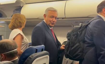 AMLO vuela de regreso a la Ciudad de México tras concluir gira de trabajo en Washington