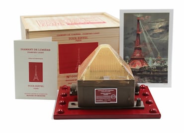 Carísimo de París: ya puedes comprar los focos de la Torre Eiffel