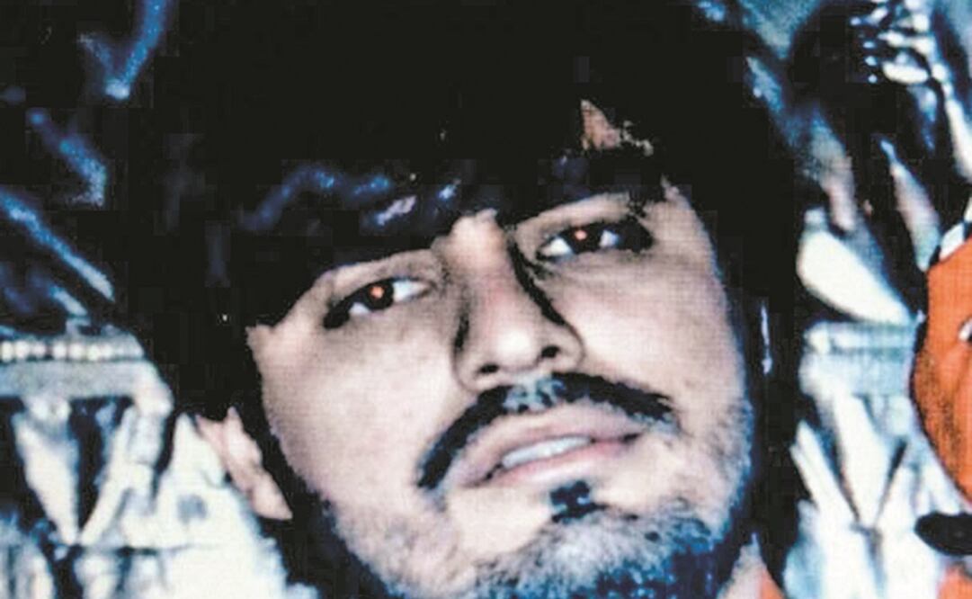 El Mini Lic apareció brevemente ante la juez Dana Sabrow para escuchar los cargos que se le imputan en una corte californiana  (ESPECIAL)