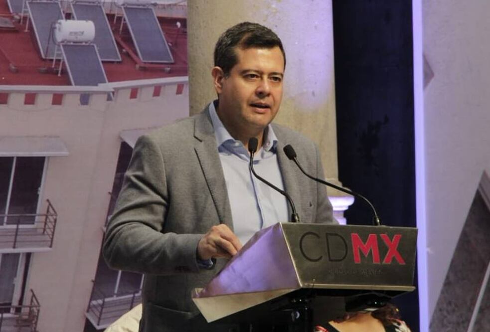 El jefe de Gobierno, José Ramón Amieva. Foto: Archivo